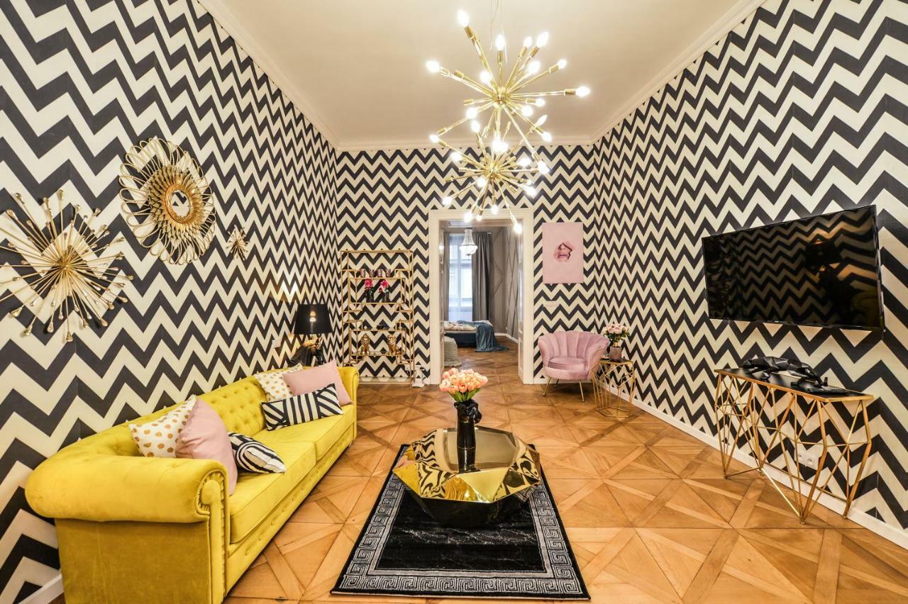 Dali Wenceslas Square Apartmán